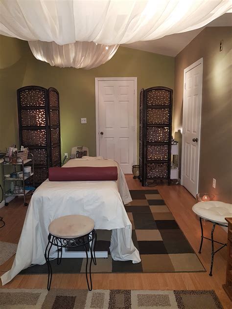 masages room|How to Decorate a Massage Room .